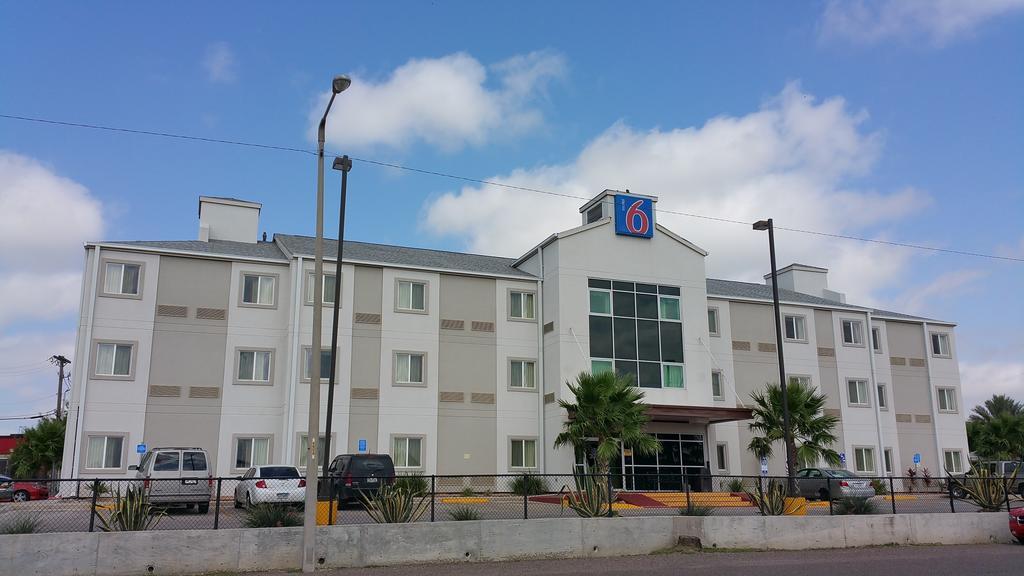 Motel 6-Eagle Pass, TX - Lakeside Esterno foto